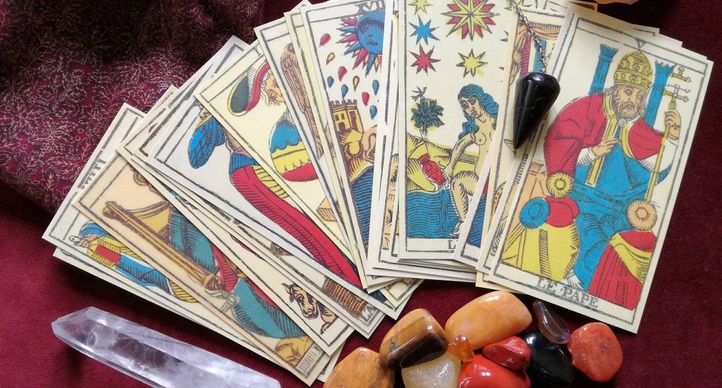 Tarot cards ready for your Psychic hen party